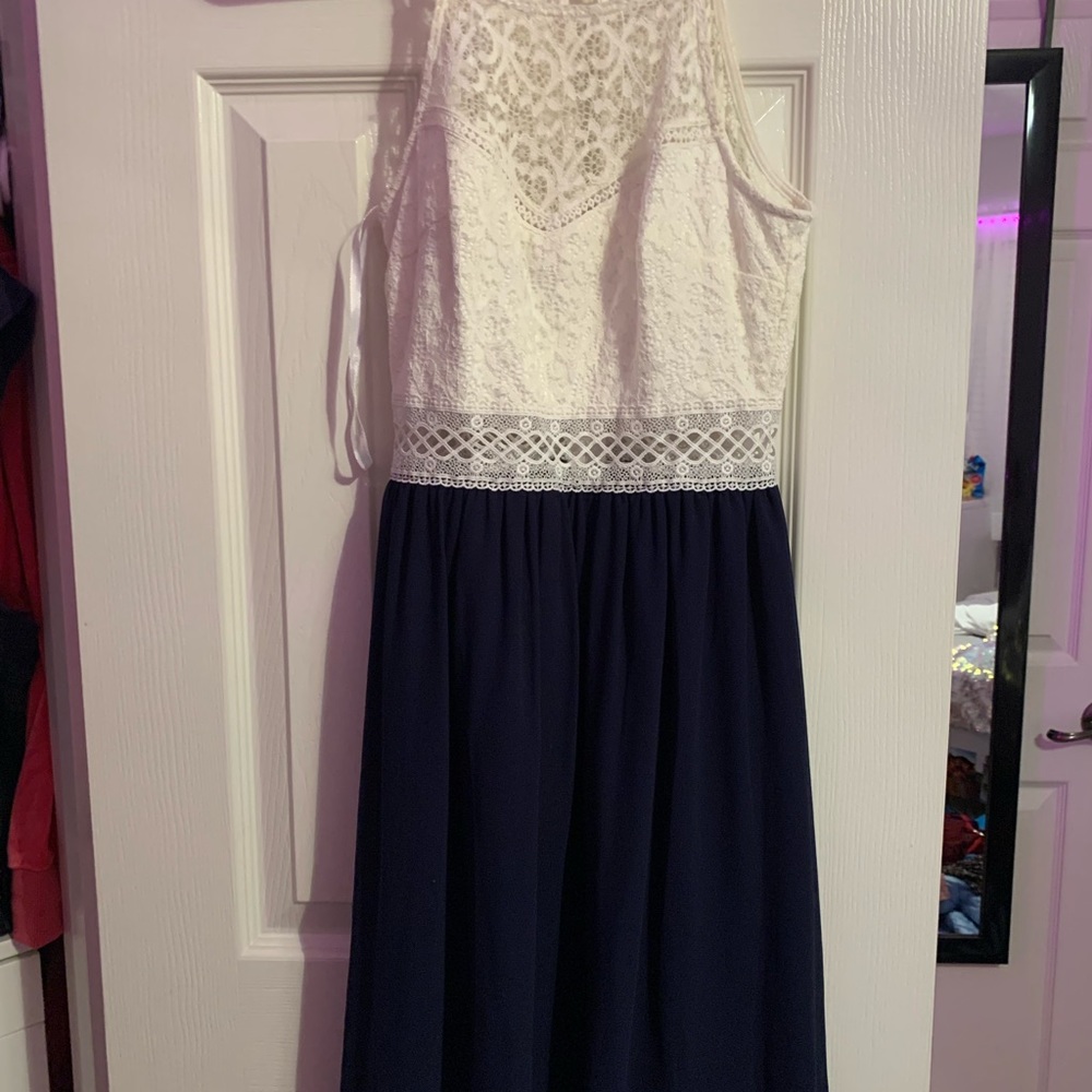 lace dress
